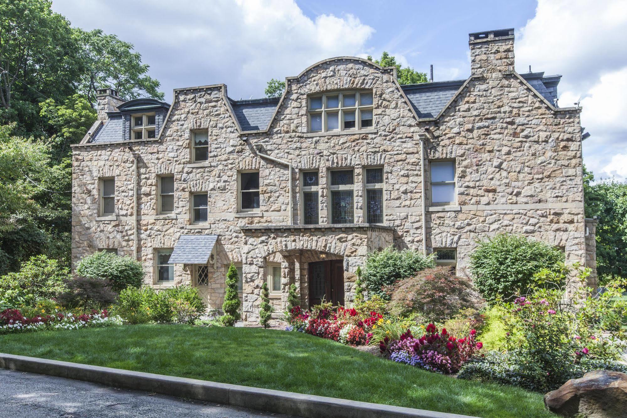 مبيت وإفطار بيتسبرغ The Mansion At Maple Heights المظهر الخارجي الصورة