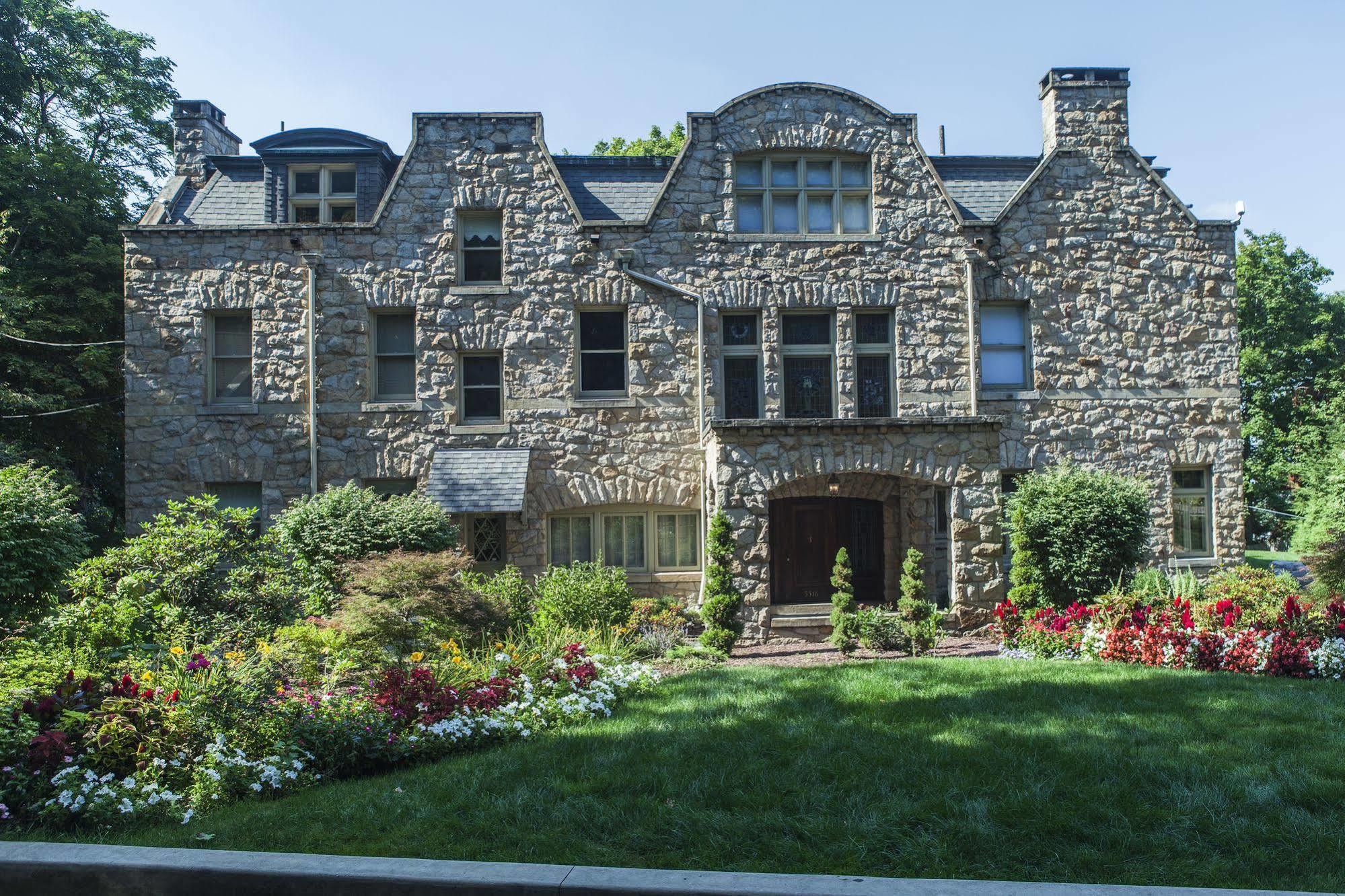 مبيت وإفطار بيتسبرغ The Mansion At Maple Heights المظهر الخارجي الصورة